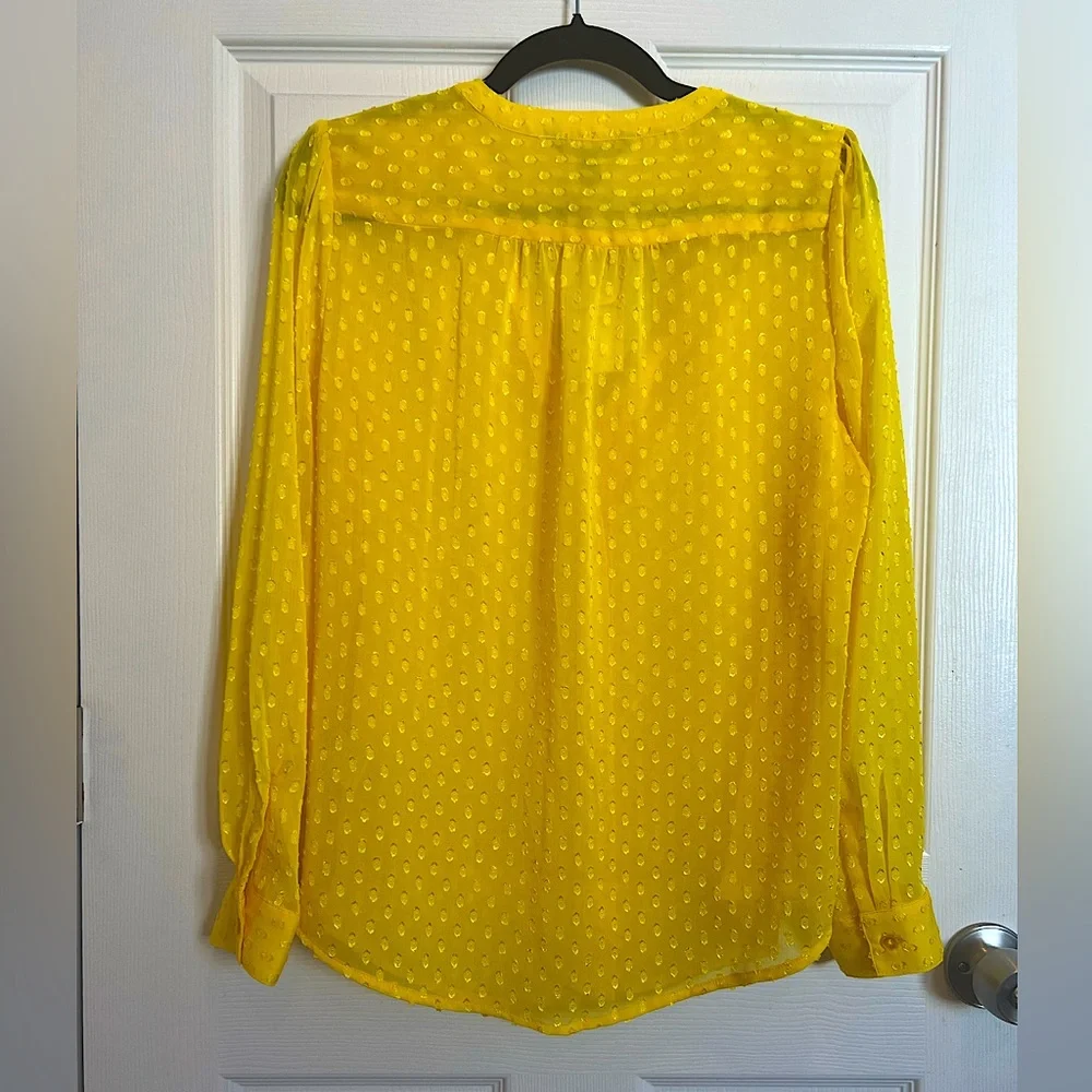 NWT Banana Republic Drapey Classic Textured Blouse - Picture 2 of 6